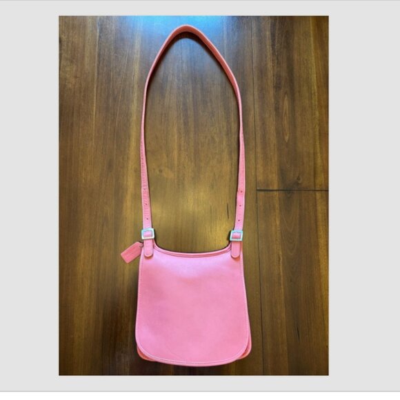 Vintage Coach 9135 Legacy Saddle Flap Crossbody Bag Cherry Pink - Picture 1 of 16